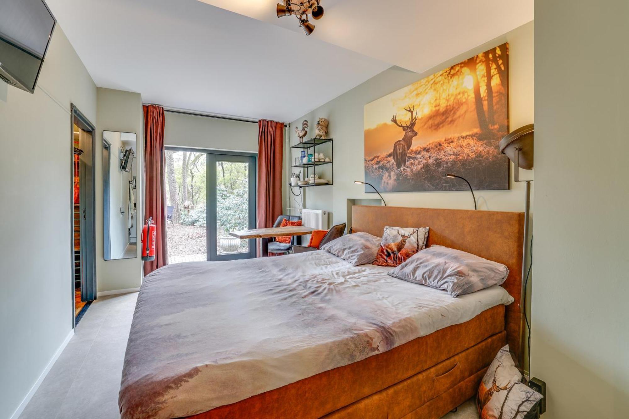 B&B Wicherumloo Wekerom ภายนอก รูปภาพ
